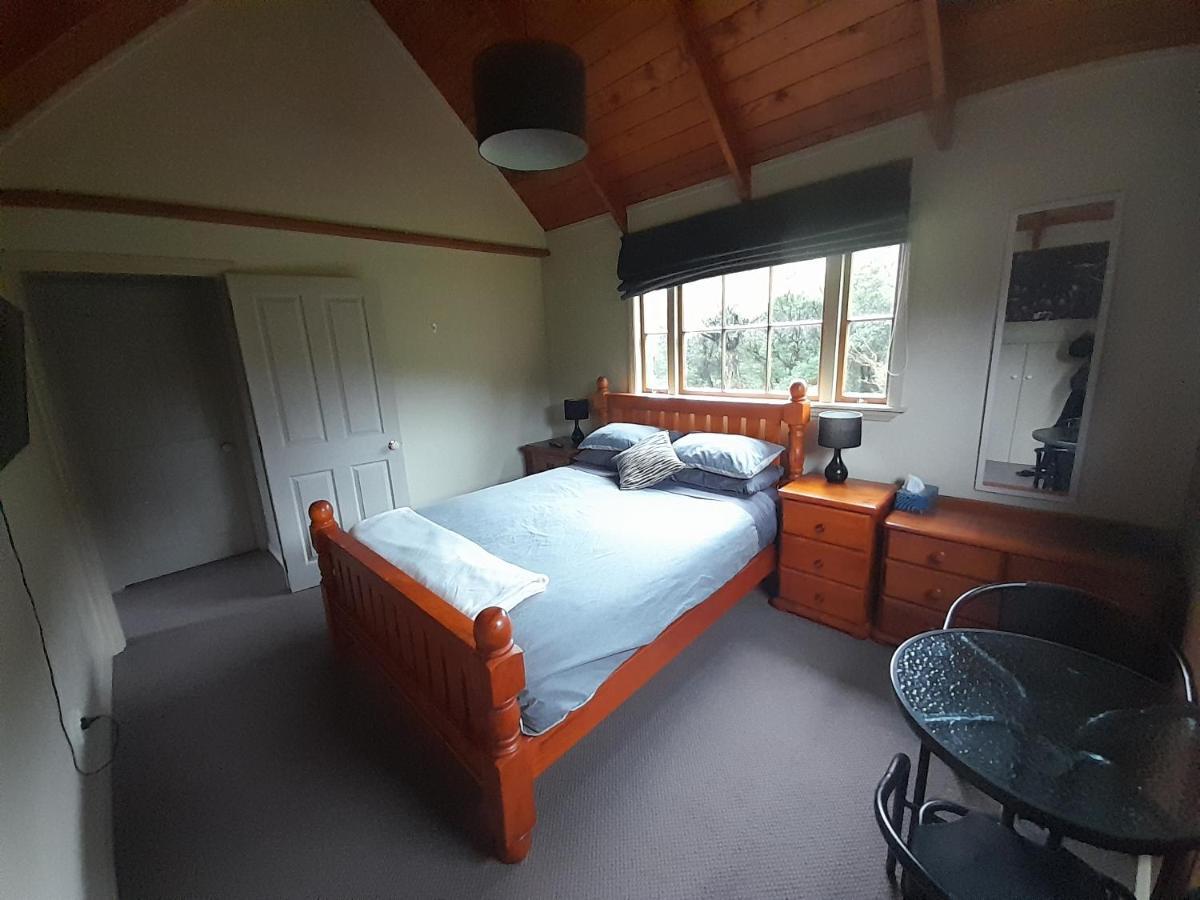 Appartement Georges Bnb Nature And Lifestyle Retreat à New Plymouth Extérieur photo